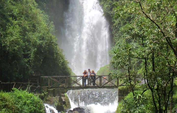 things to do in Otavalo: Peguche Waterfall