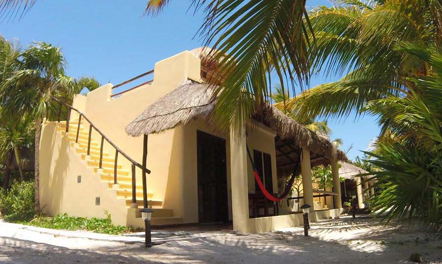 Hotel Maya Luna: Dutch accomodations